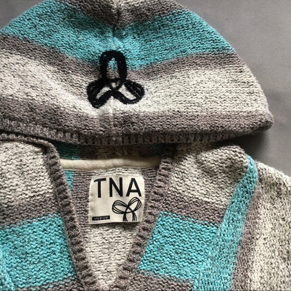 TNA / Baja Beach Hoodie - Picture 3 of 6